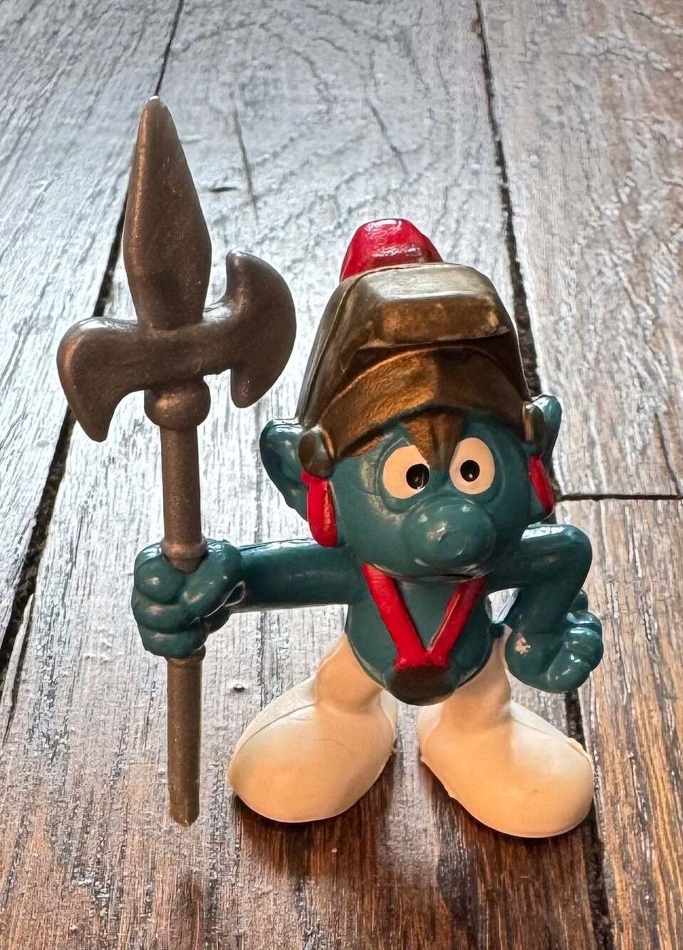 VINTAGE 1979 Smurf Guard w/ Halberd and Helmet Schleich Peyo Figurine